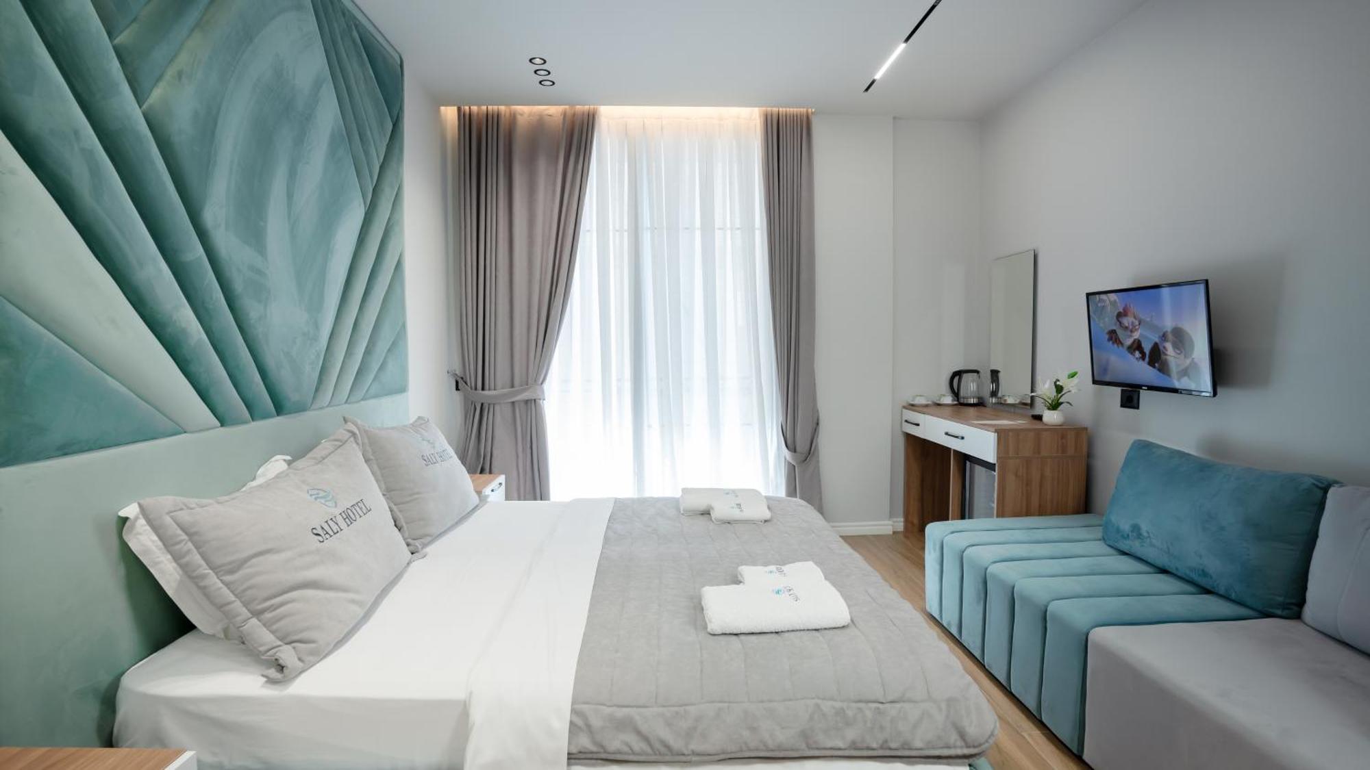 Hotel Saly Durres Bagian luar foto